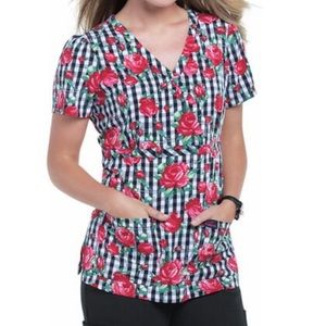 Betsey Johnson Gingham Rose Print 2-Pocket Mock Wrap Scrub Top Women’s S